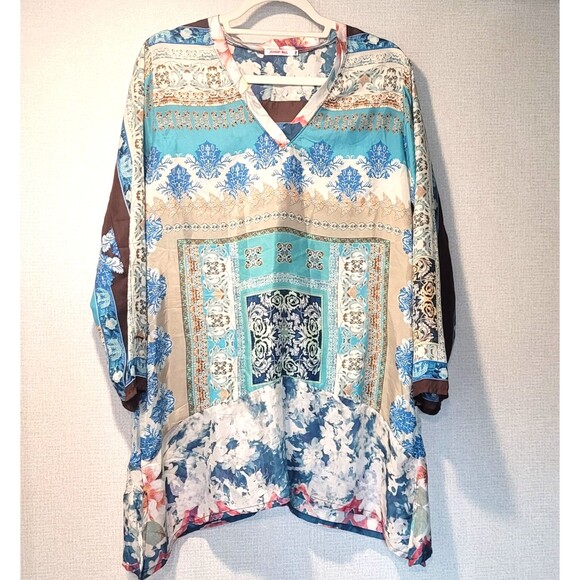 JOHNNY WAS Size PM Multicolored 100% Silk Floral Tunic V-Neck Bohemian Flowy - Picture 2 of 8